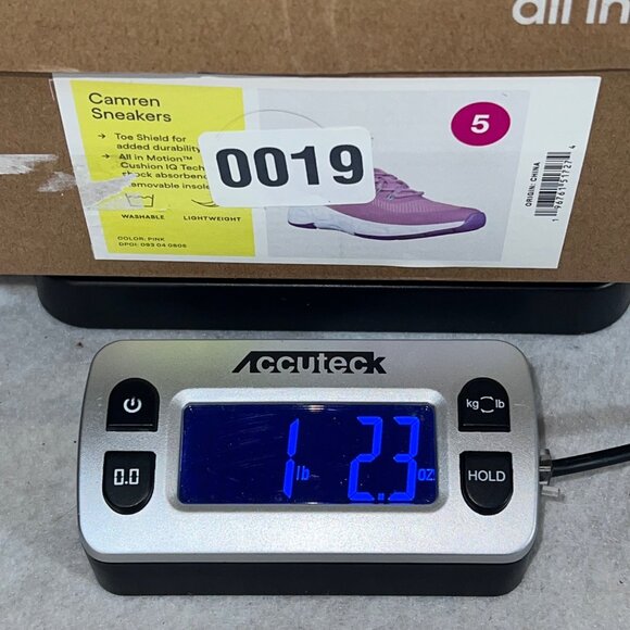 All In Motion Camren Sneakers Womens Shoes Size 5 Lavender Removable Insole NEW - Picture 14 of 14